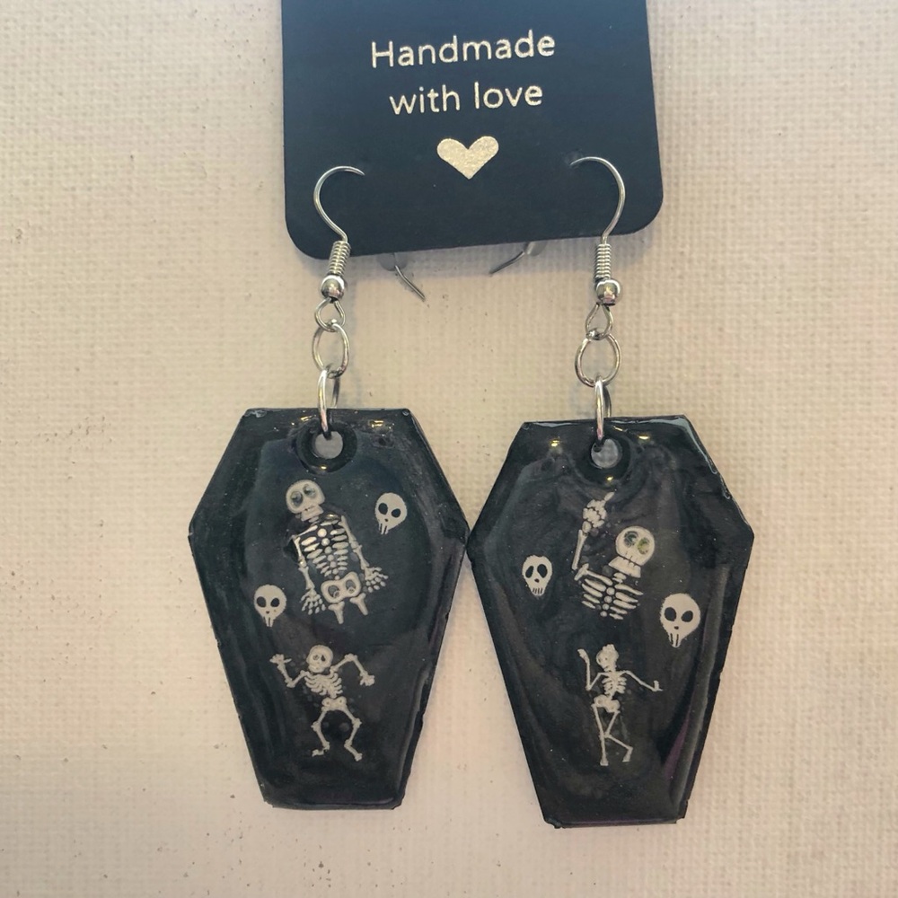 Halloween Coffin Earrings Handmade Black & Iridescent Coffins Skeletons NEW